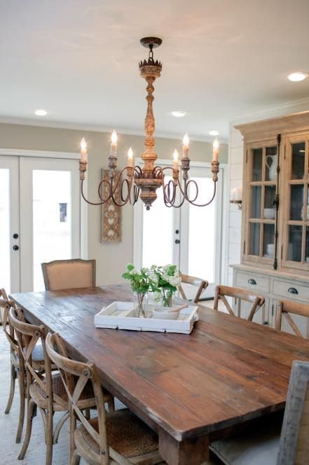 rustic wooden dining room chandeliers